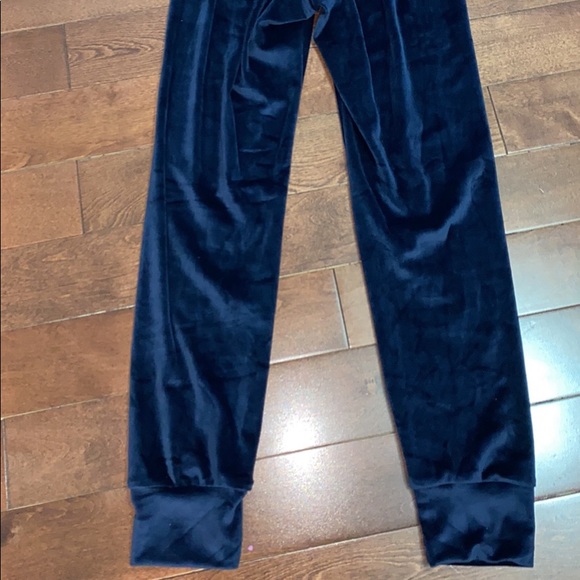 🔴SoldFashionNova velour jumpsuit - Picture 6 of 7